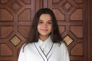 Sara Akbary Allah Teimory